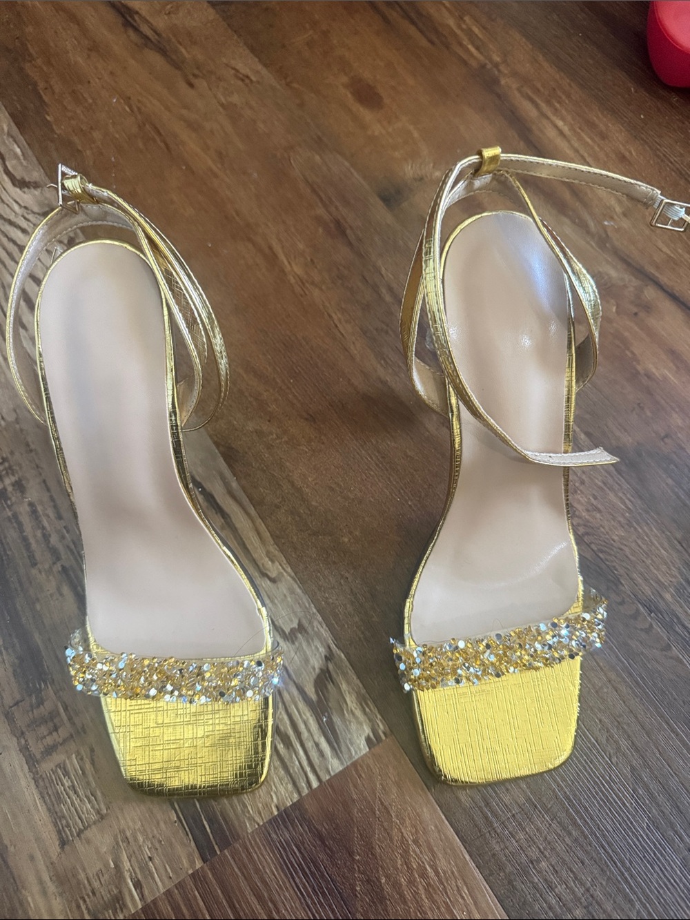 Gold Rhinestone Heart Heel Strappy Sandals Square Toe EU 40